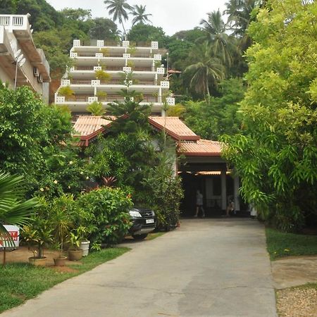 Hotel Silan Mo Mirissa Eksteriør bilde